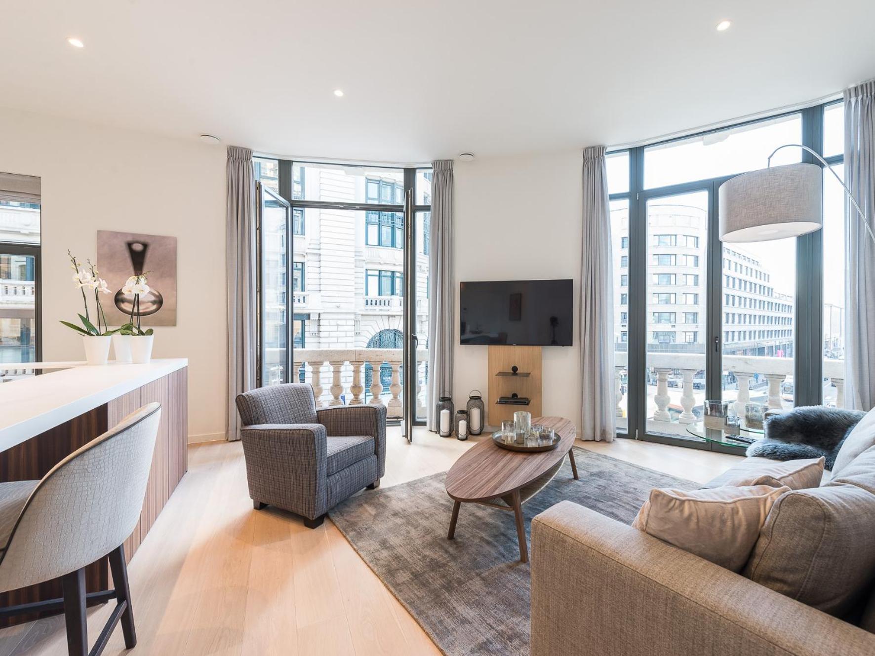 Modern Central 1Br Suite - 90 Sqm Bruksela Zewnętrze zdjęcie